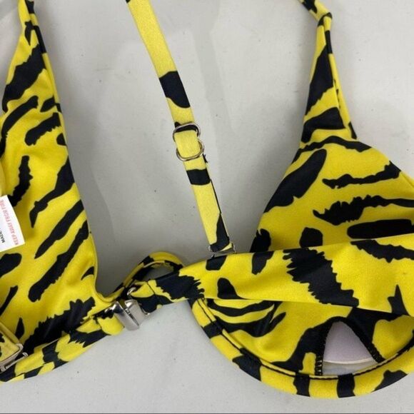 NEW Prettylittlething Yellow Tiger Underwired Plunge Bikini Top Size 2 US - Picture 9 of 10